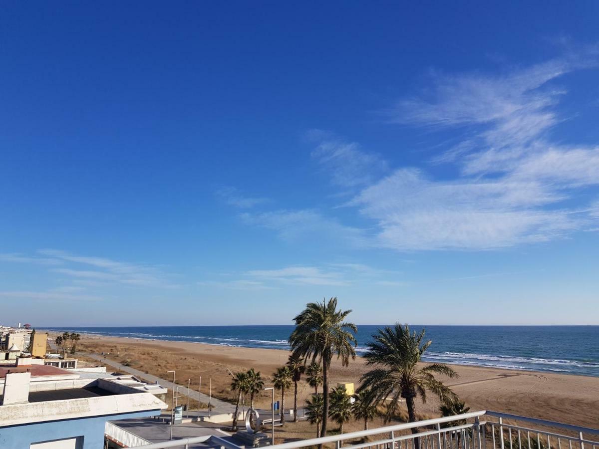 Ferienwohnung Mogaver Beach Castelldefels Exterior foto