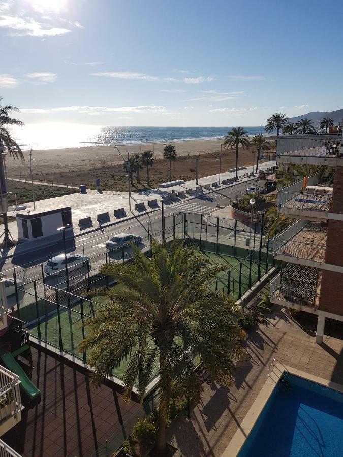 Ferienwohnung Mogaver Beach Castelldefels Exterior foto